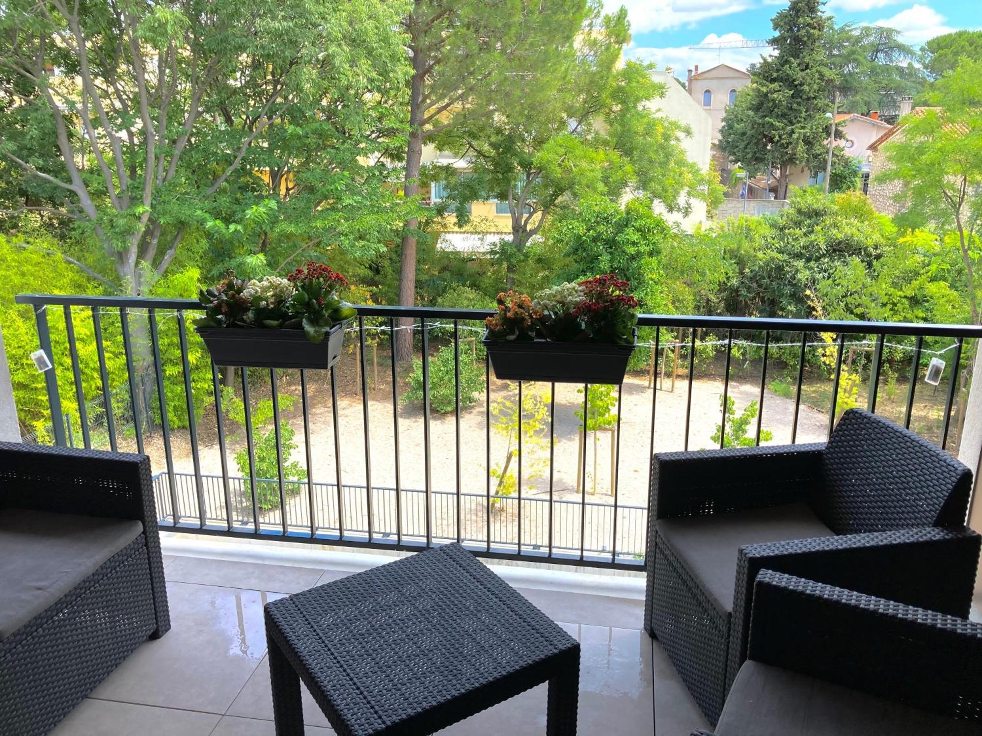 Appartement Design Au Coeur De Montpellier Avec Parking Prive Экстерьер фото